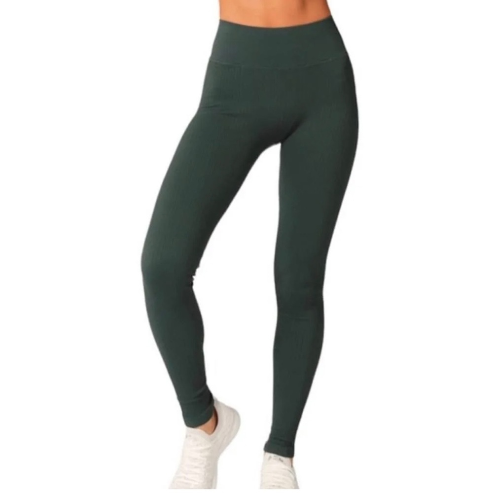 Ribbed Nux leggings